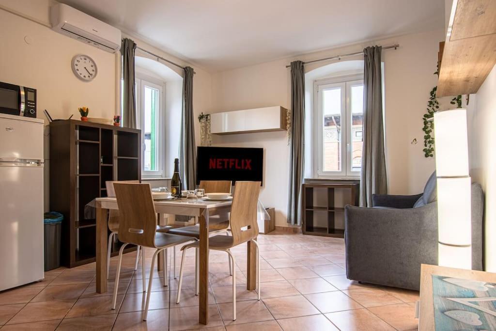 Burlo Garofalo Modern Apartment *Wifi+Netflix* Trieste Eksteriør billede